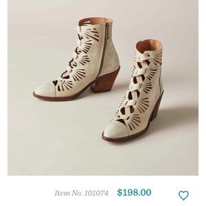 Sundance Veracruz Mallory Distressed Leather Cutout Boots Sz 39